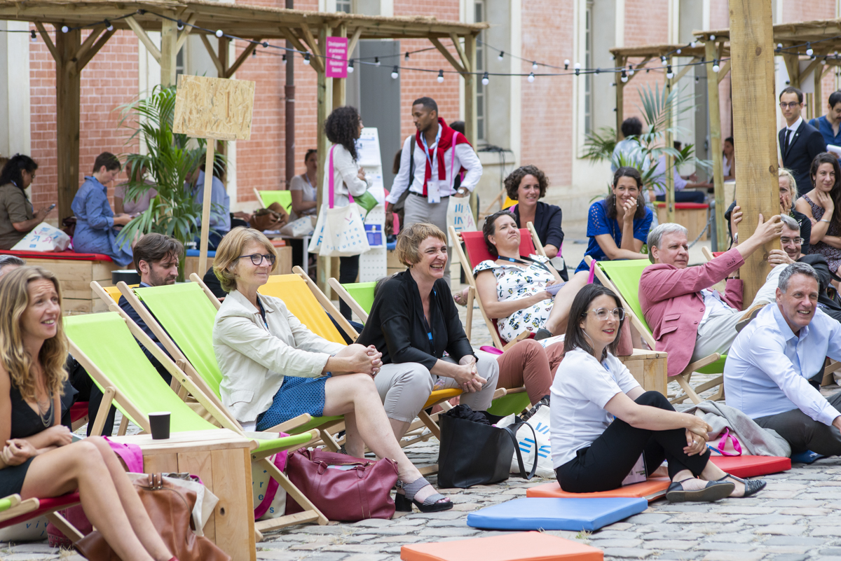 Spectacle « Damoclès » par le Cirque Inextremiste   École Nationale Supérieure d’Architecture de Versailles (ENSAV), 18 juillet 2019    