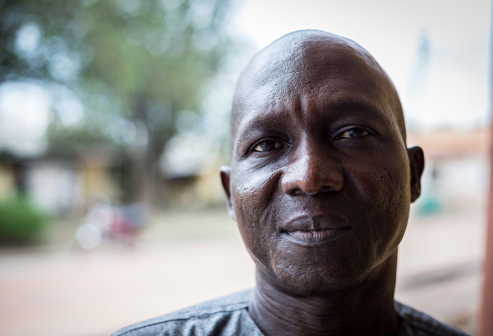 "Le 25/01, malade je suis allée au centre de santé d’Owo où on m'a dit que j'avais Lassa. On m'a emmené au centre géré par ALIMA. J'ai été libre au bout de 20j et encouragé à revenir pour le suivi"